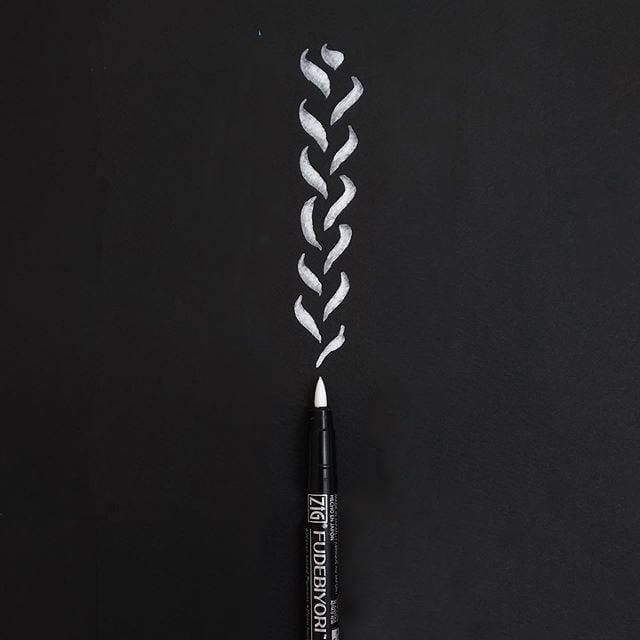 Marker biały Fudebiyori Pigment ZIG #2