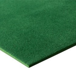 Pianka welurowa - sztuczna trawa - zielona 5szt.